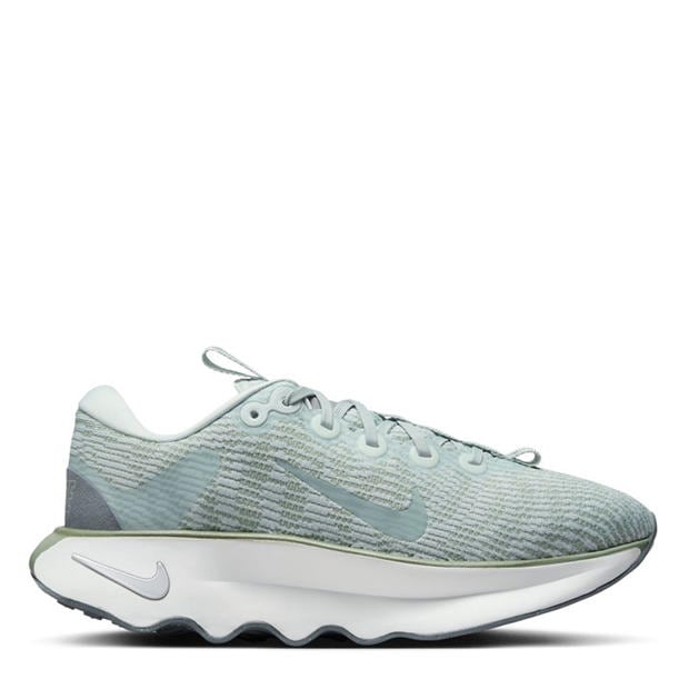 Nike Motiva Women's Walking Shoes