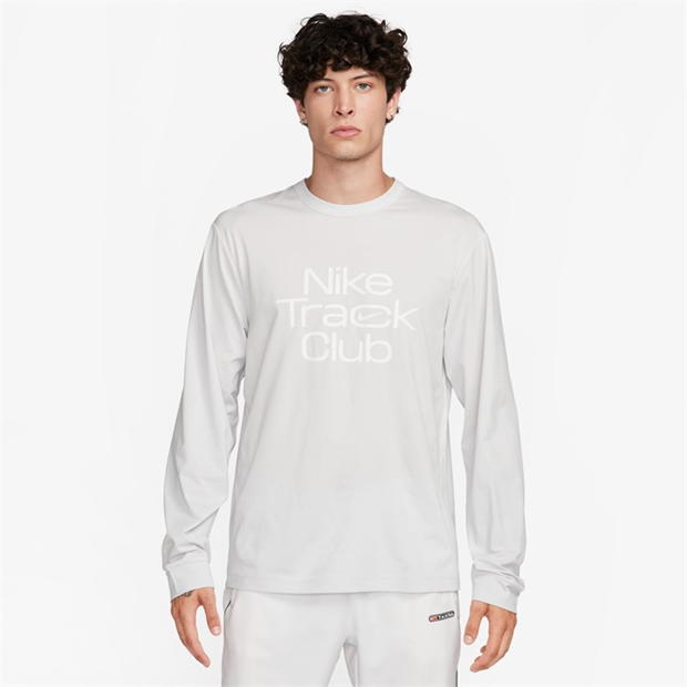 Nike Hyverse Track Club Men's Dri-FIT Long-Sleeve Running Top