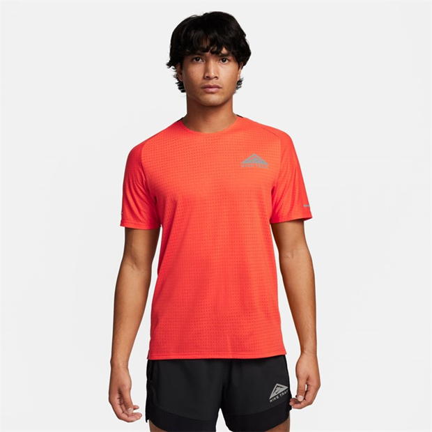 Nike Dri-FIT Trail Men's Short-Sleeve Trail Running Top