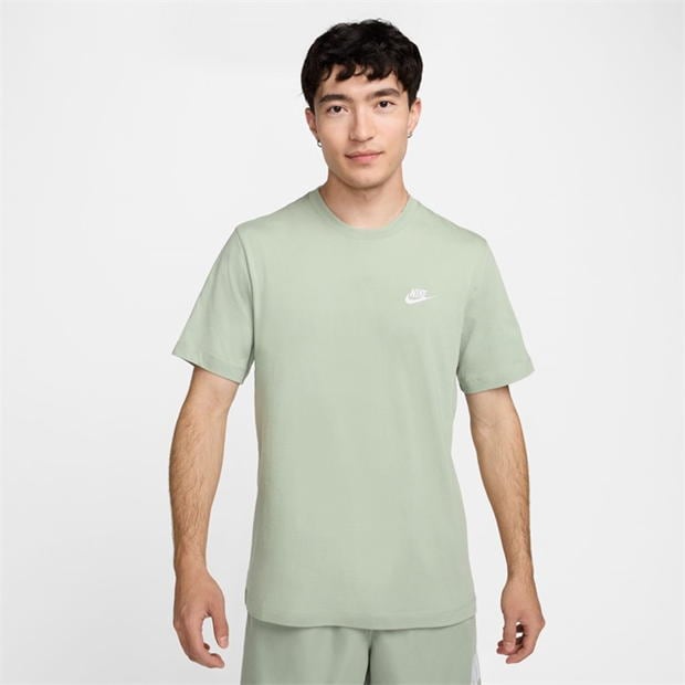 Nike Sportswear Club Men's T-Shirt