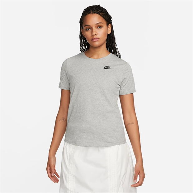 Nike Sportswear Women's Club T-Shirt