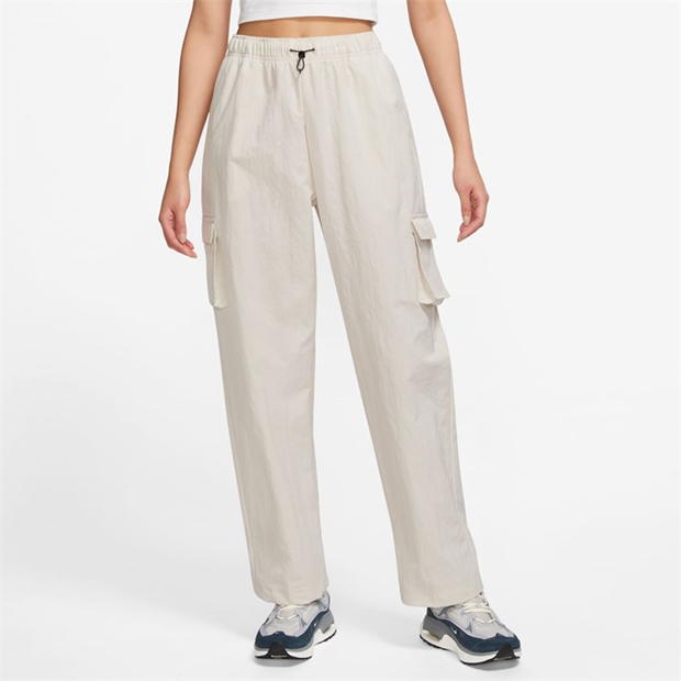 Nike Sportswear Essential Women's High-Rise Woven Cargo Pants