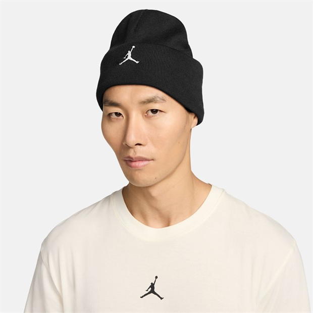 Air Jordan Essentials Peak Satin-Lined Beanie